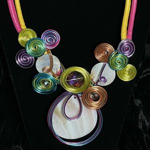 MULTI COLOR COILED WIRE STATEMENT NECKLACE AND EARRINGS 💛🧡💙💜💖